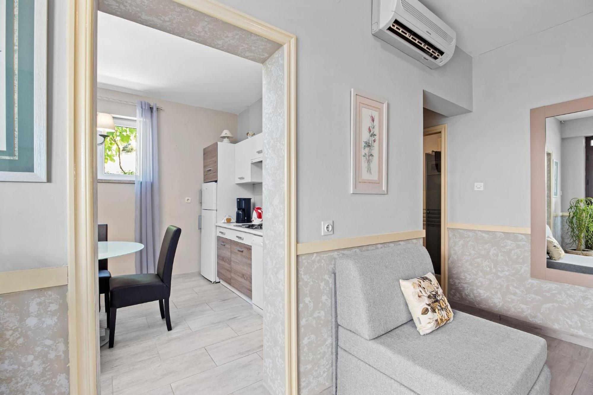 Apartments Lady M Rabac Exterior foto